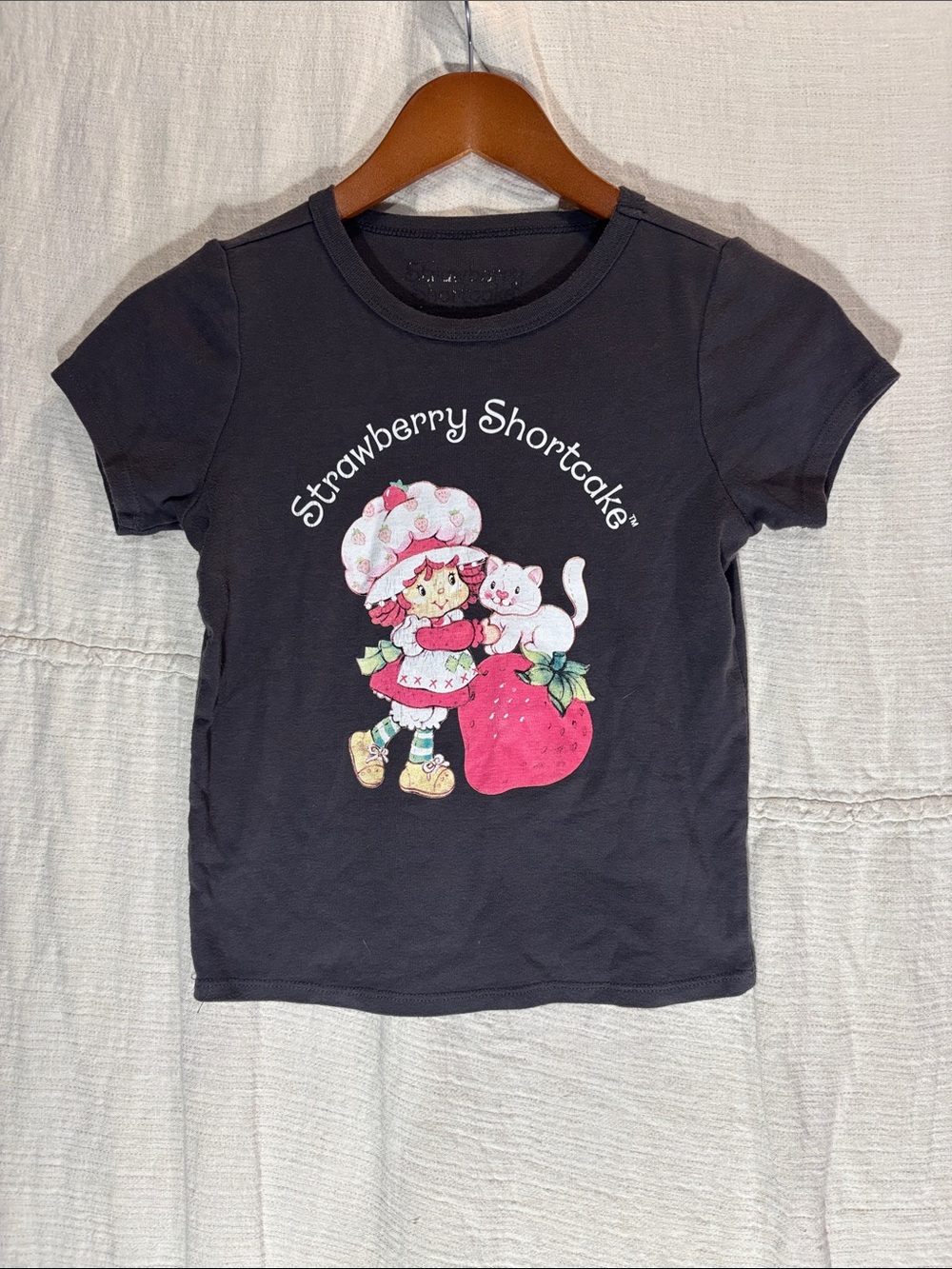 Retro Strawberry Shortcake Graphic Cropped Baby Tee Size Small Y2K